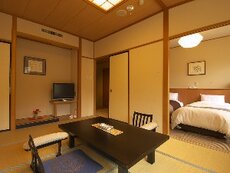 Tsukishiro F